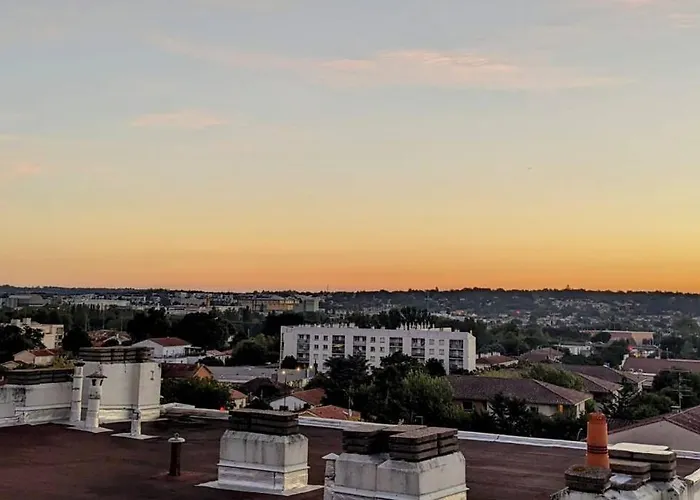 *grand T3*lumineux*vue*parking*